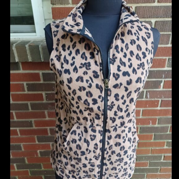 Cheetah Leapord Fleece Vest - Picture 1 of 5
